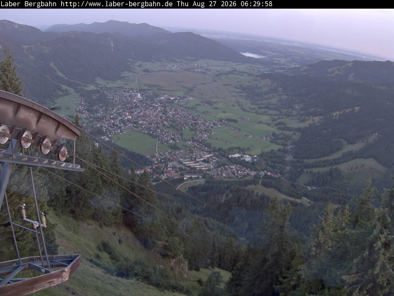 Archived image Webcam View of Oberammergau (Laber Bahn mountain station)