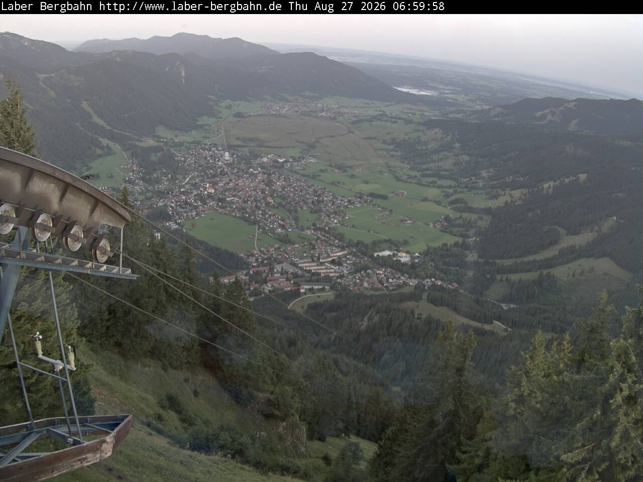 Archived image Webcam View of Oberammergau (Laber Bahn mountain station)