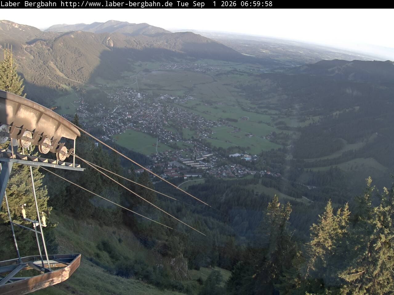 Archiv Foto Webcam Blick auf Oberammergau (Laber Bahn Bergstation)