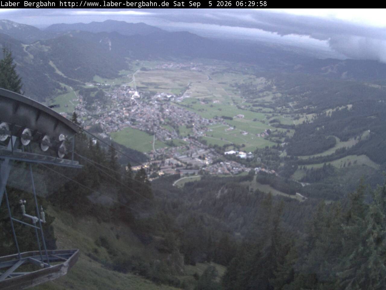 Archiv Foto Webcam Blick auf Oberammergau (Laber Bahn Bergstation)