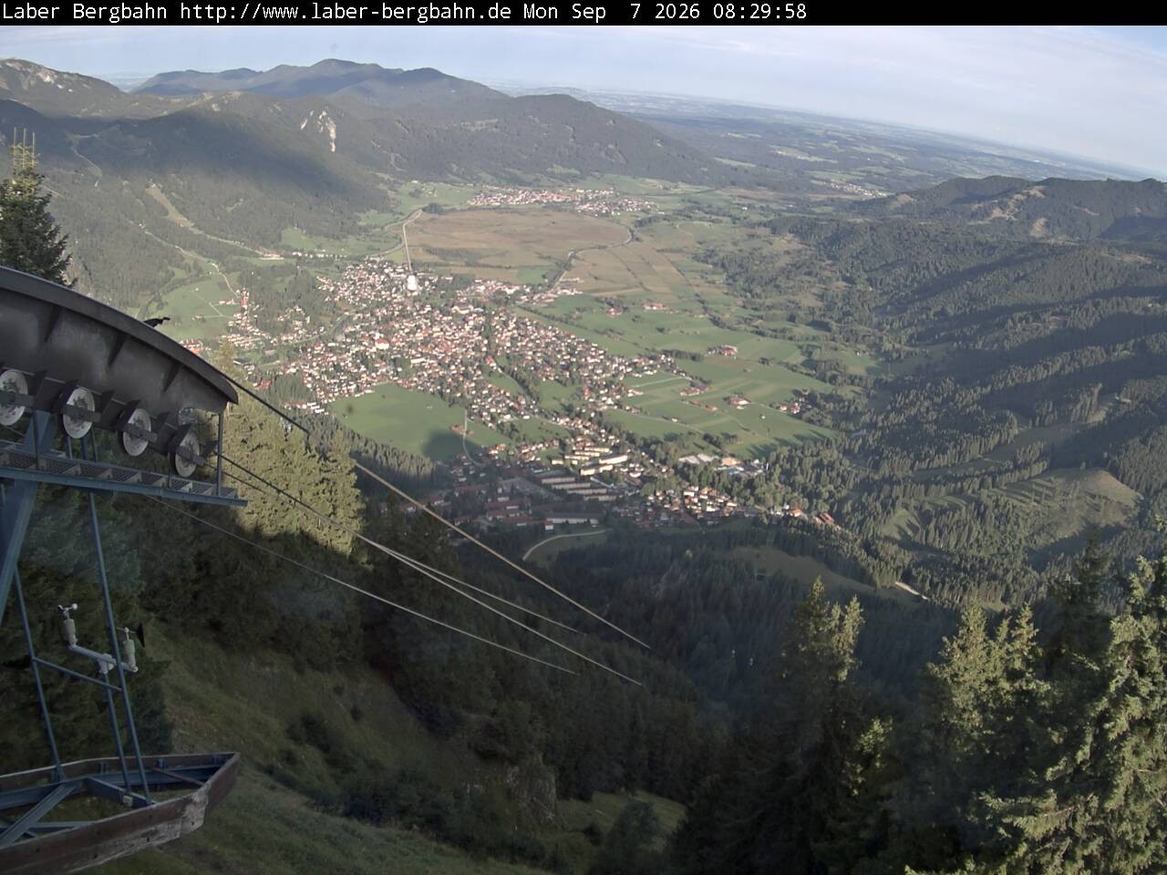Archiv Foto Webcam Blick auf Oberammergau (Laber Bahn Bergstation)