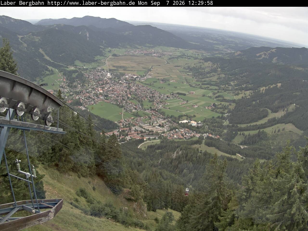 Archiv Foto Webcam Blick auf Oberammergau (Laber Bahn Bergstation)