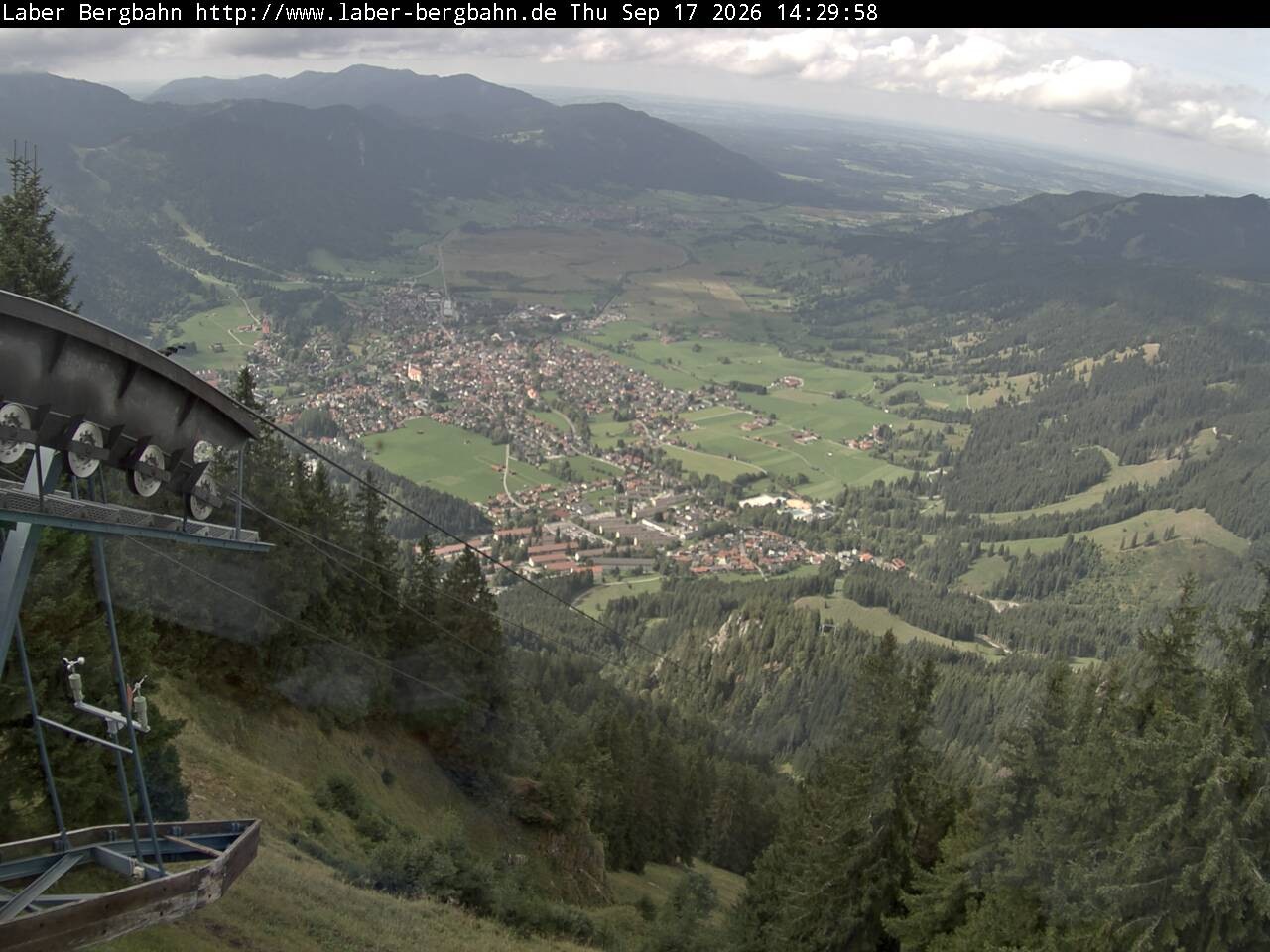 Archived image Webcam View of Oberammergau (Laber Bahn mountain station)
