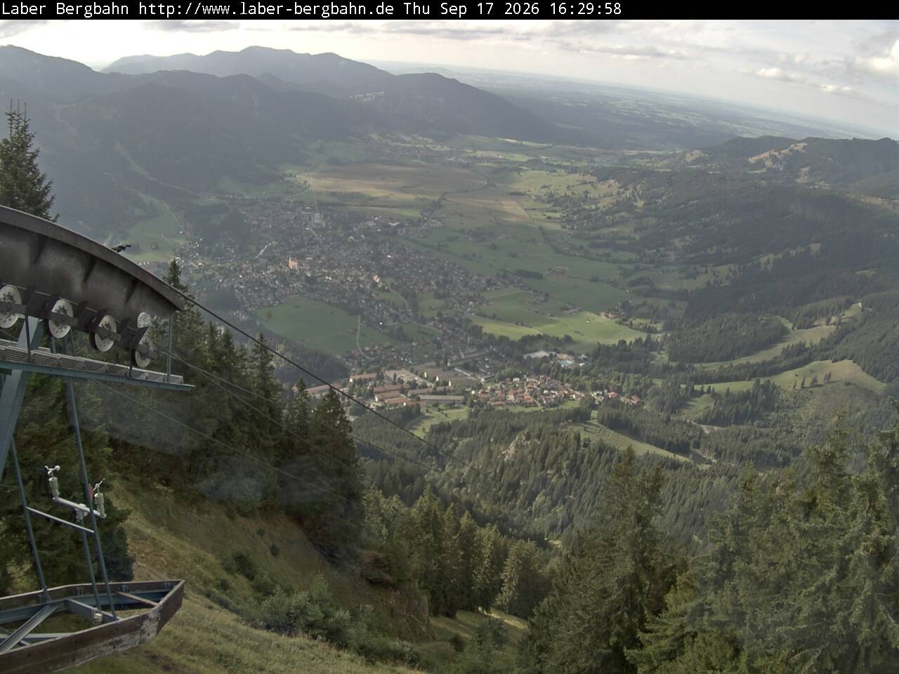 Archived image Webcam View of Oberammergau (Laber Bahn mountain station)
