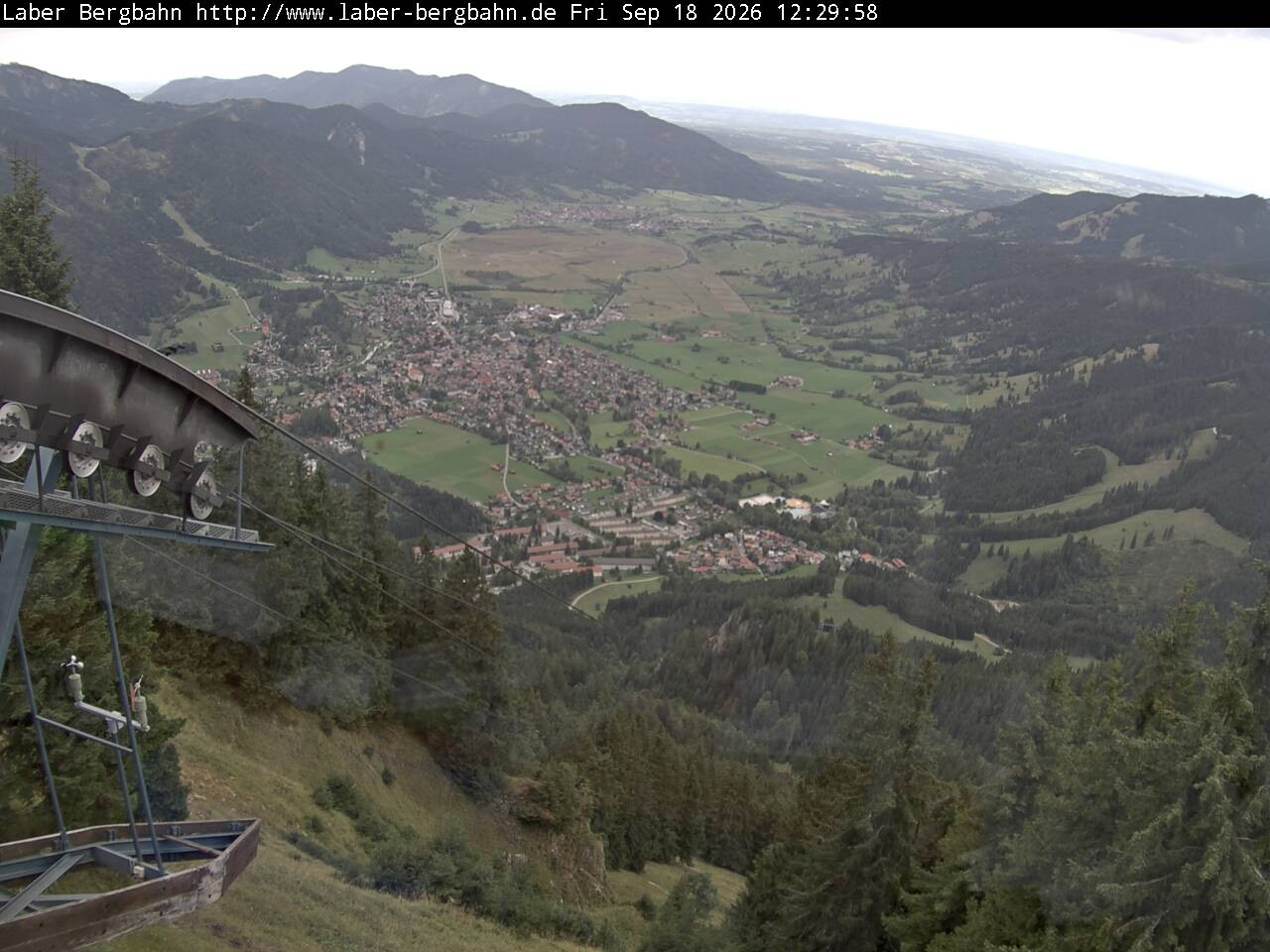 Archiv Foto Webcam Blick auf Oberammergau (Laber Bahn Bergstation)