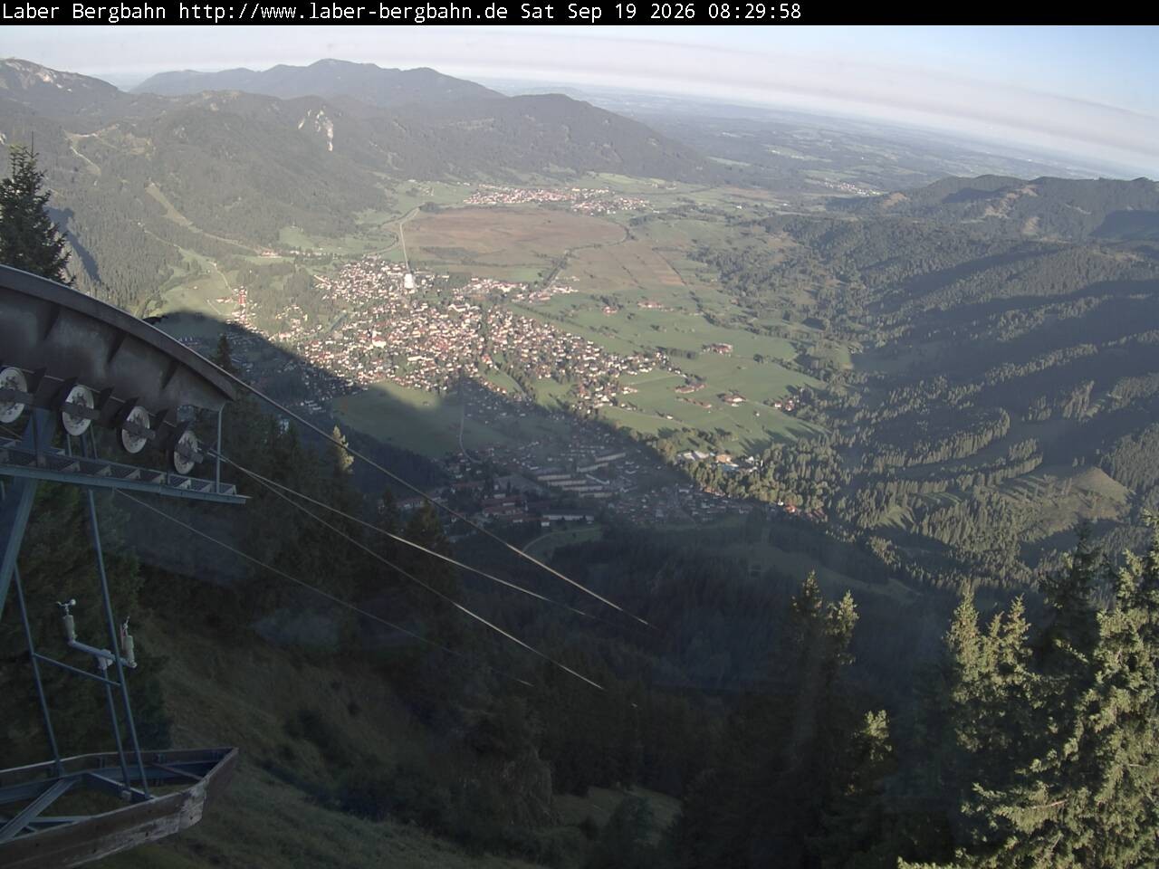 Archived image Webcam View of Oberammergau (Laber Bahn mountain station)