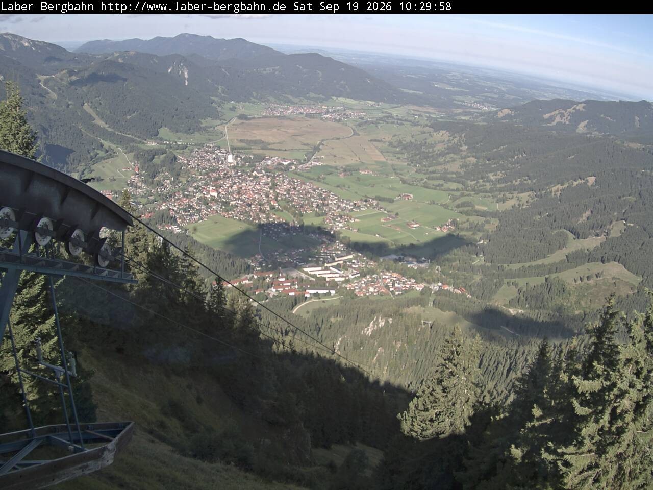 Archived image Webcam View of Oberammergau (Laber Bahn mountain station)