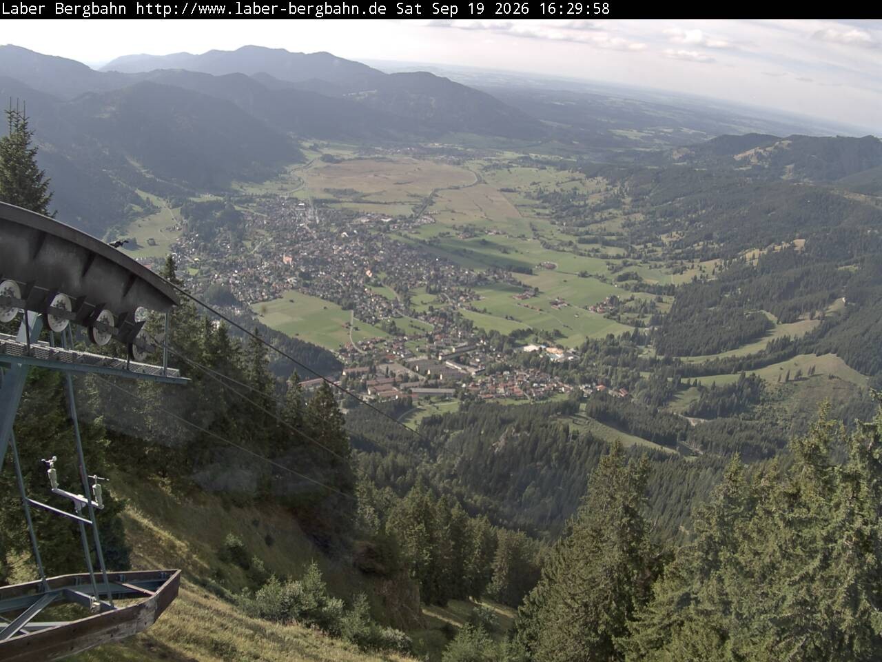 Archived image Webcam View of Oberammergau (Laber Bahn mountain station)