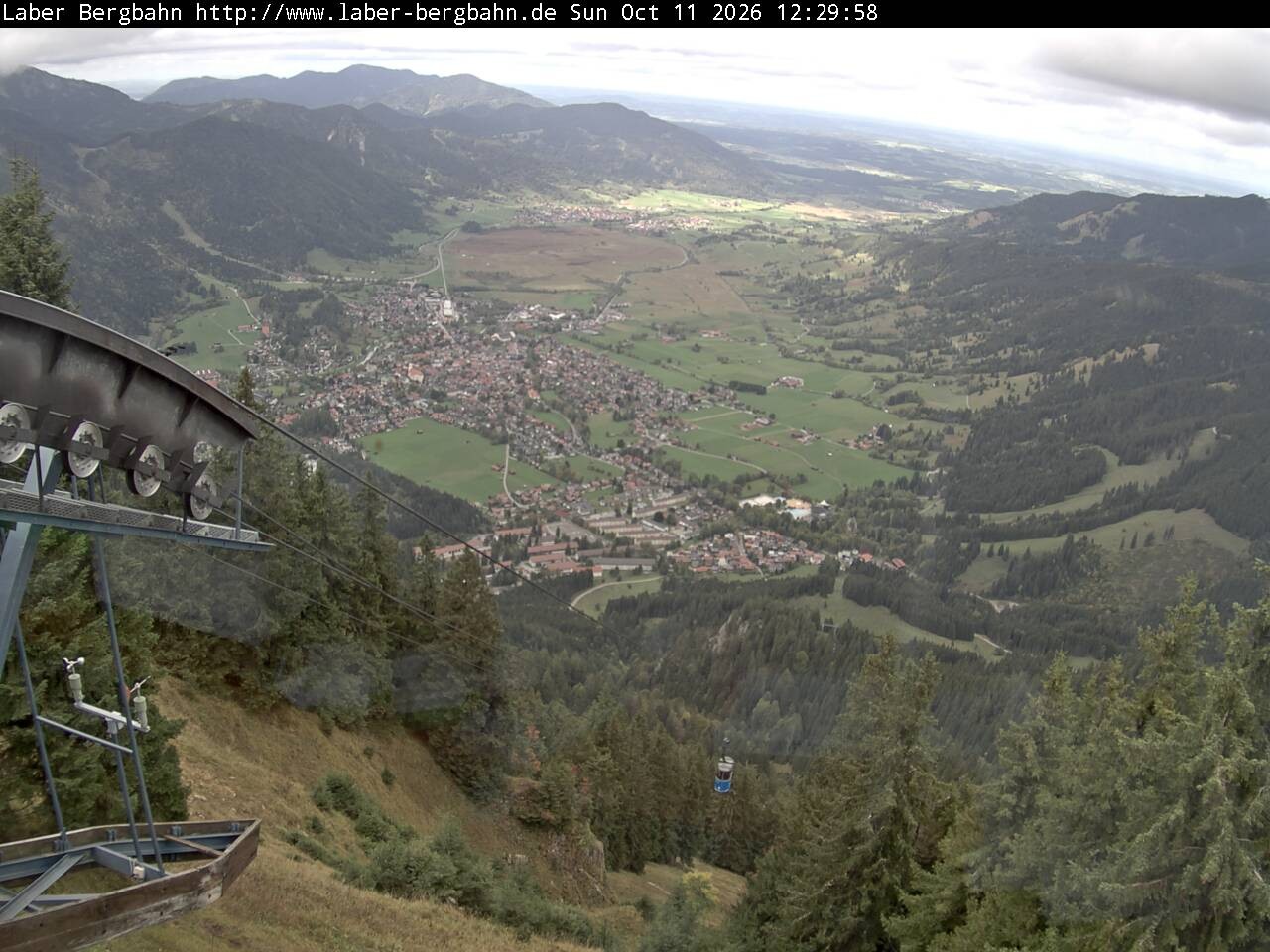 Archived image Webcam View of Oberammergau (Laber Bahn mountain station)