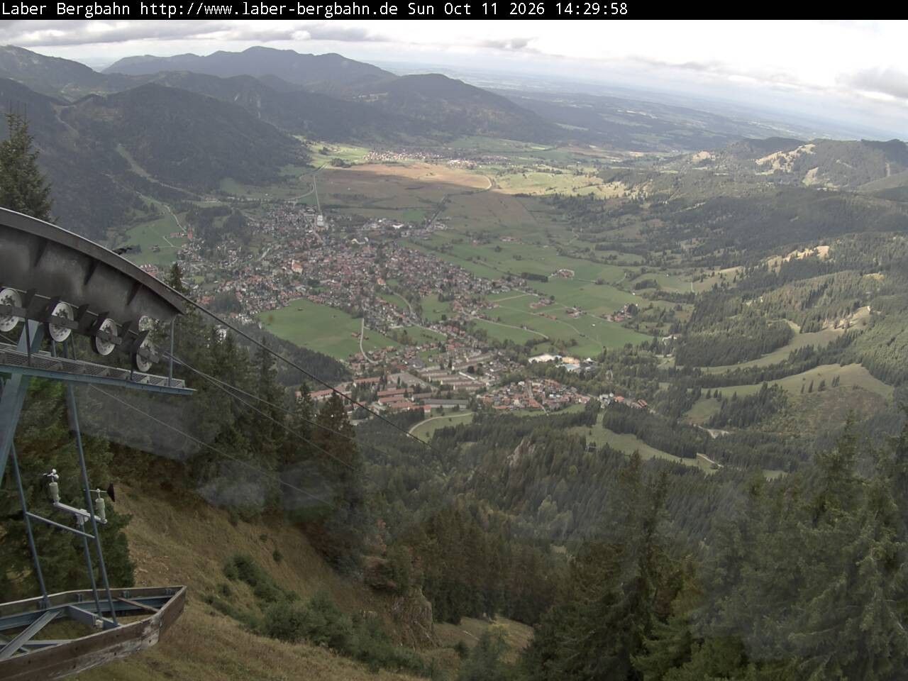 Archived image Webcam View of Oberammergau (Laber Bahn mountain station)