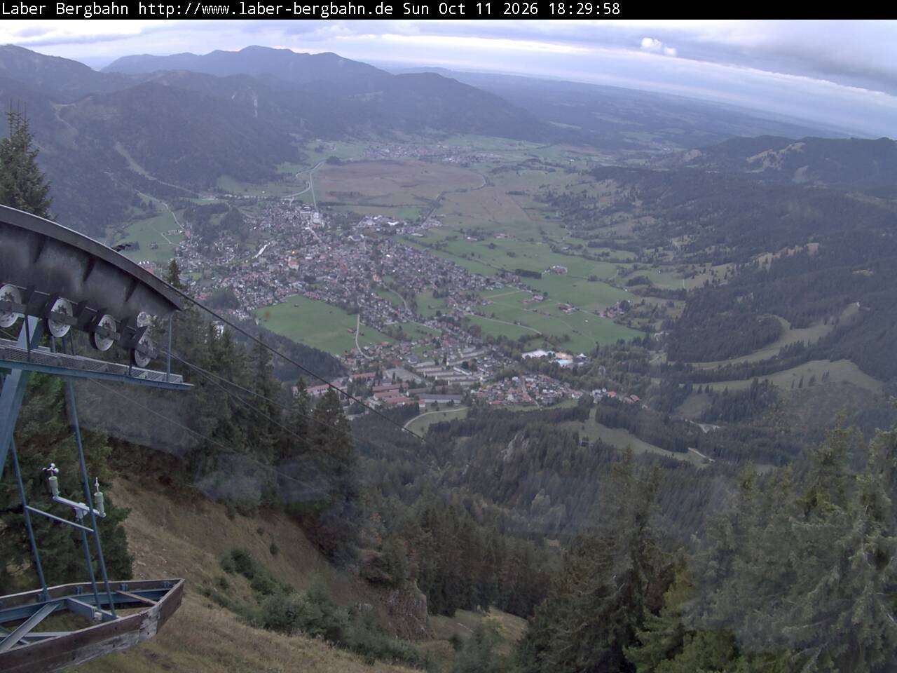 Archived image Webcam View of Oberammergau (Laber Bahn mountain station)