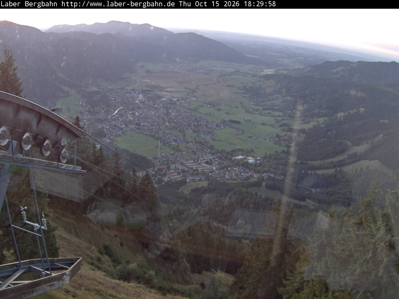 Archiv Foto Webcam Blick auf Oberammergau (Laber Bahn Bergstation)