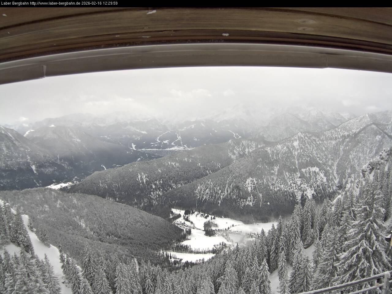 Archived image Webcam Mountain station Laberbahn 1683 m