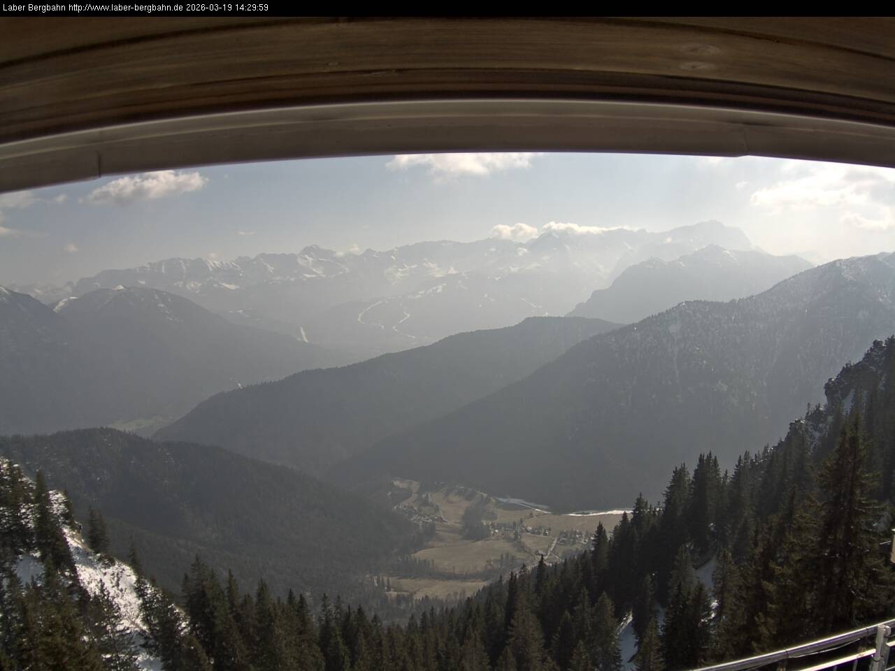 Archived image Webcam Mountain station Laberbahn 1683 m