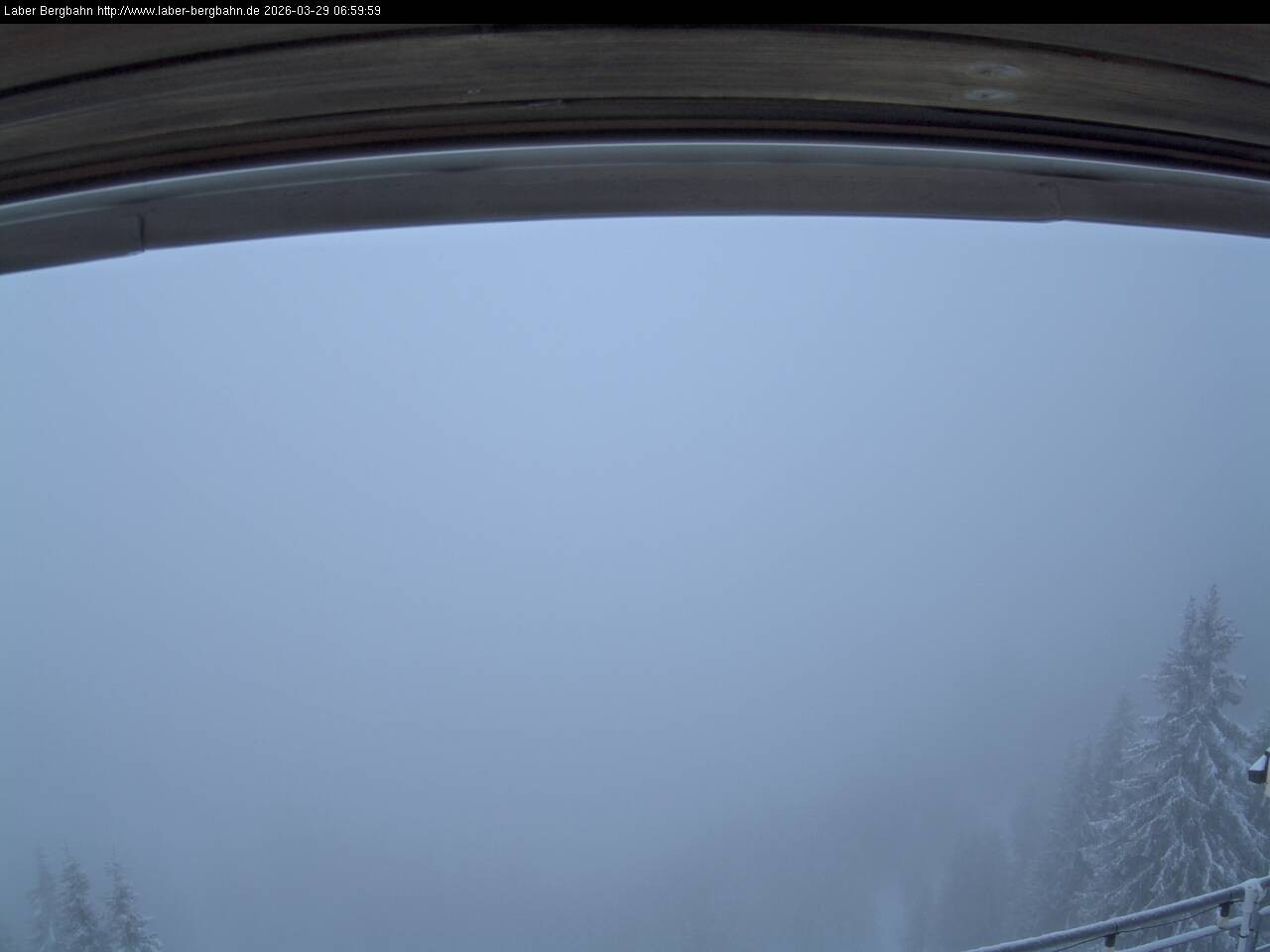 Archived image Webcam Mountain station Laberbahn 1683 m