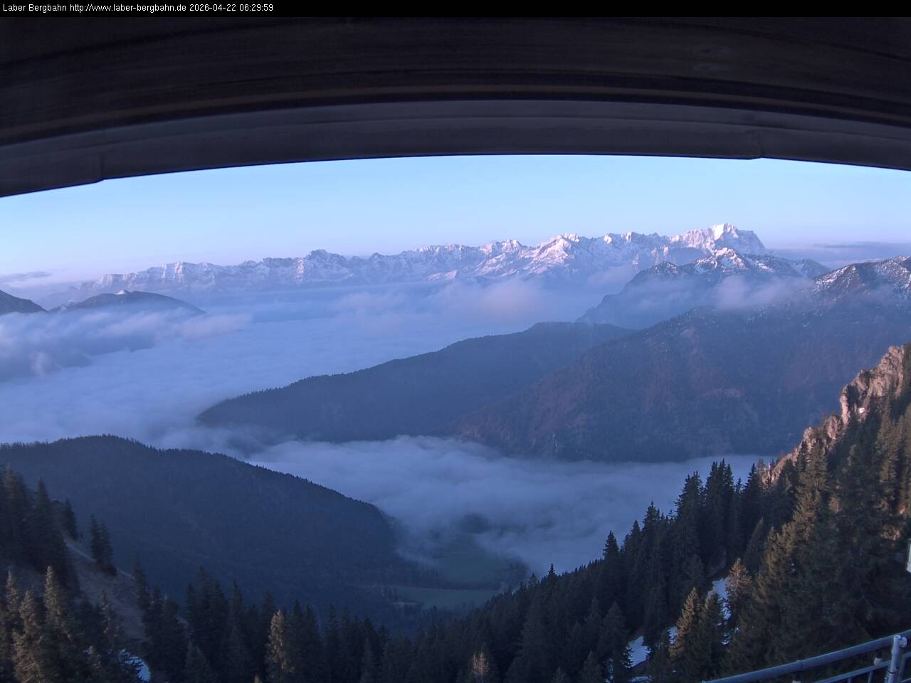 Archived image Webcam Mountain station Laberbahn 1683 m