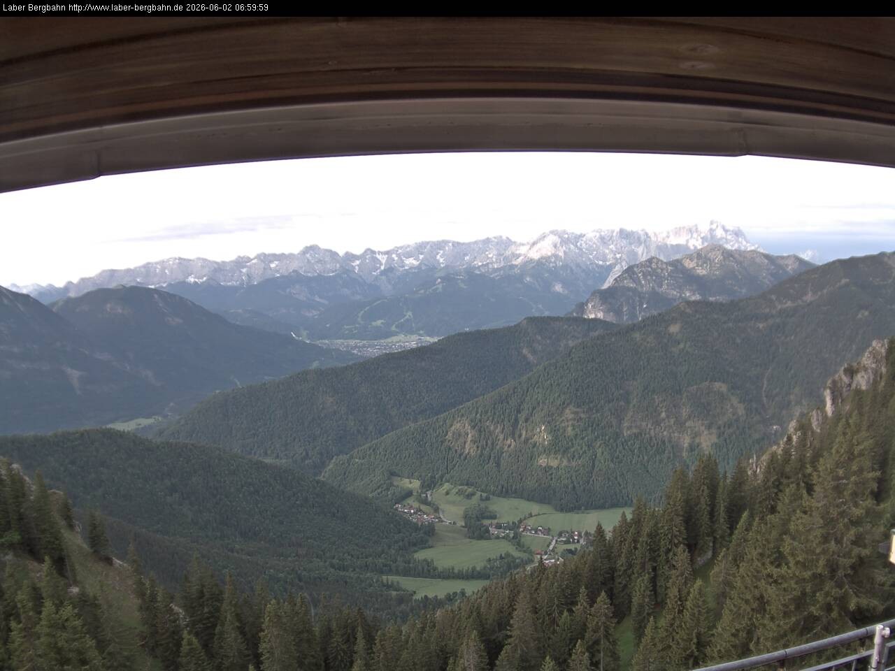 Archived image Webcam Mountain station Laberbahn 1683 m
