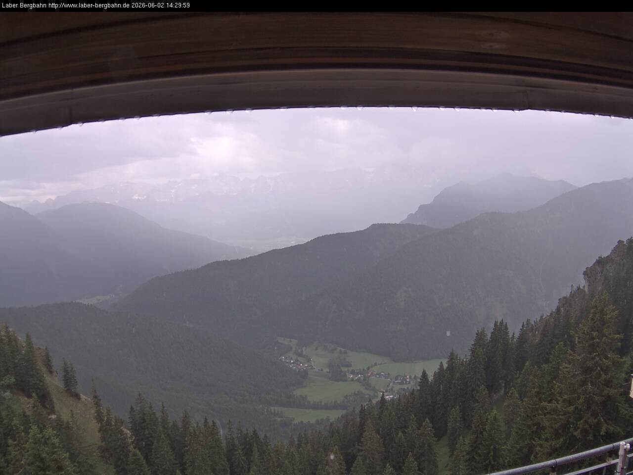 Archived image Webcam Mountain station Laberbahn 1683 m
