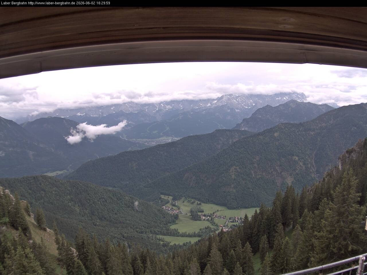Archived image Webcam Mountain station Laberbahn 1683 m