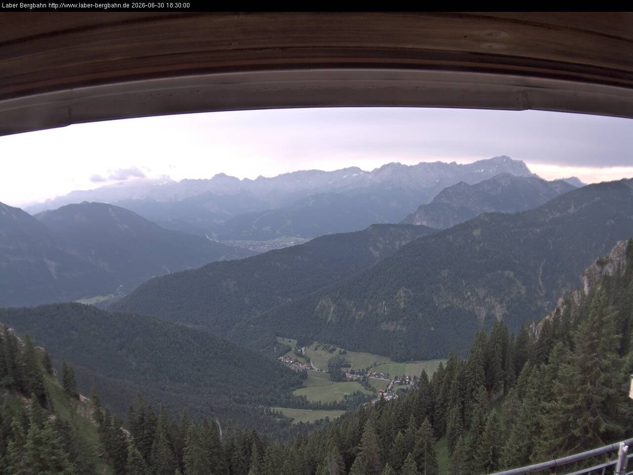 Archived image Webcam Mountain station Laberbahn 1683 m