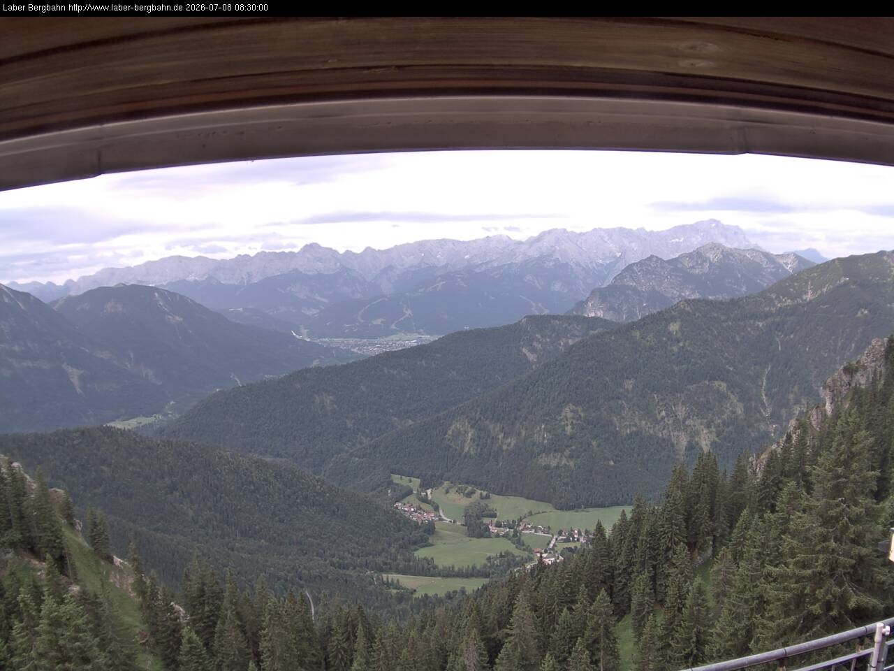 Archived image Webcam Mountain station Laberbahn 1683 m