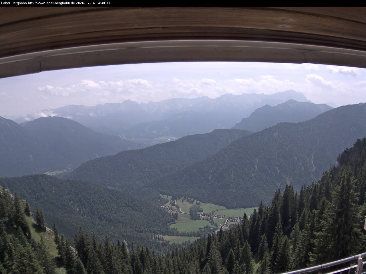 Archived image Webcam Mountain station Laberbahn 1683 m