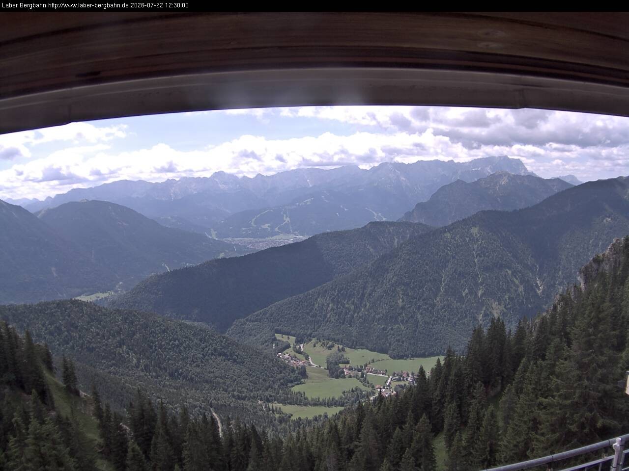 Archived image Webcam Mountain station Laberbahn 1683 m
