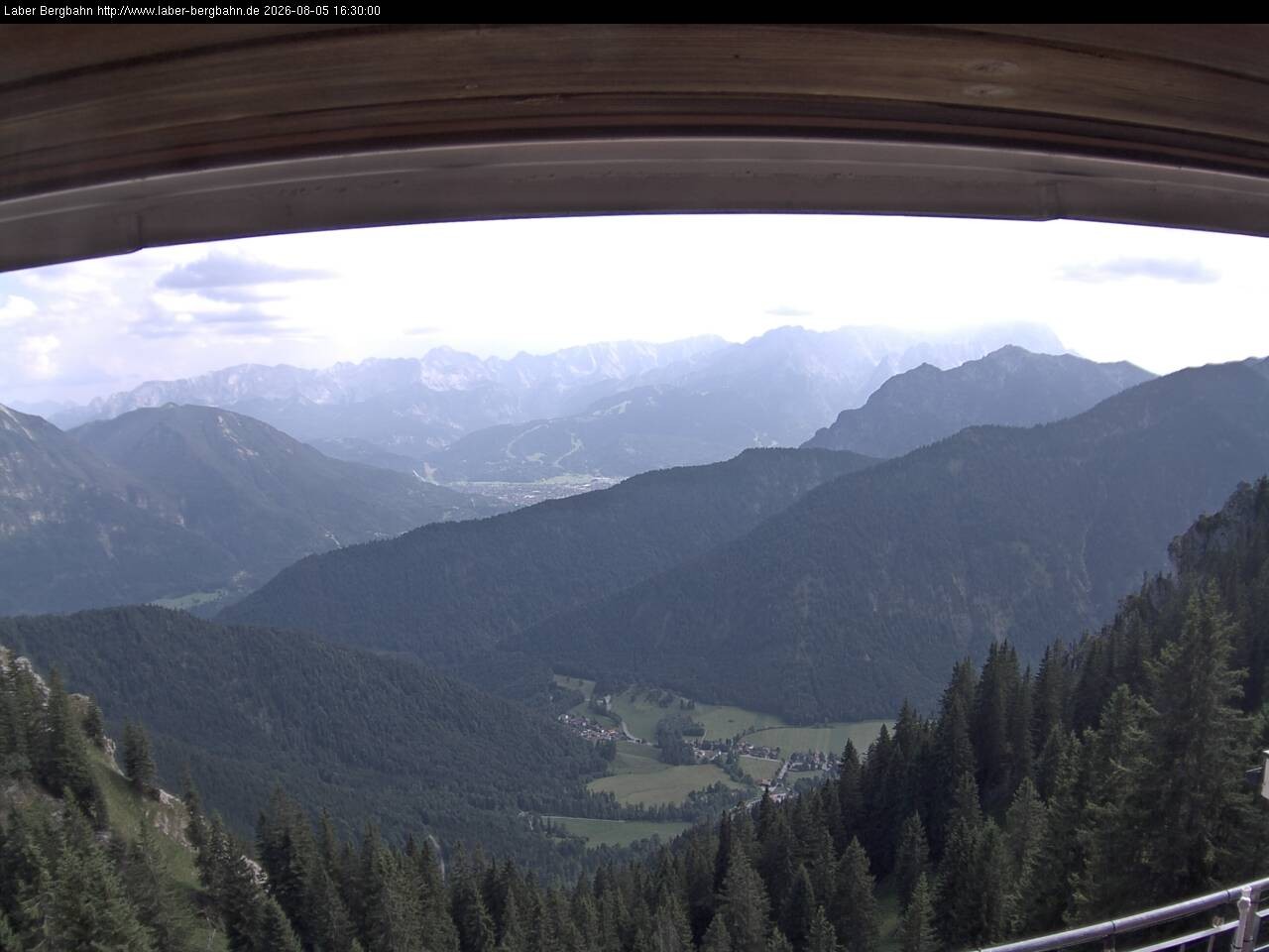 Archived image Webcam Mountain station Laberbahn 1683 m