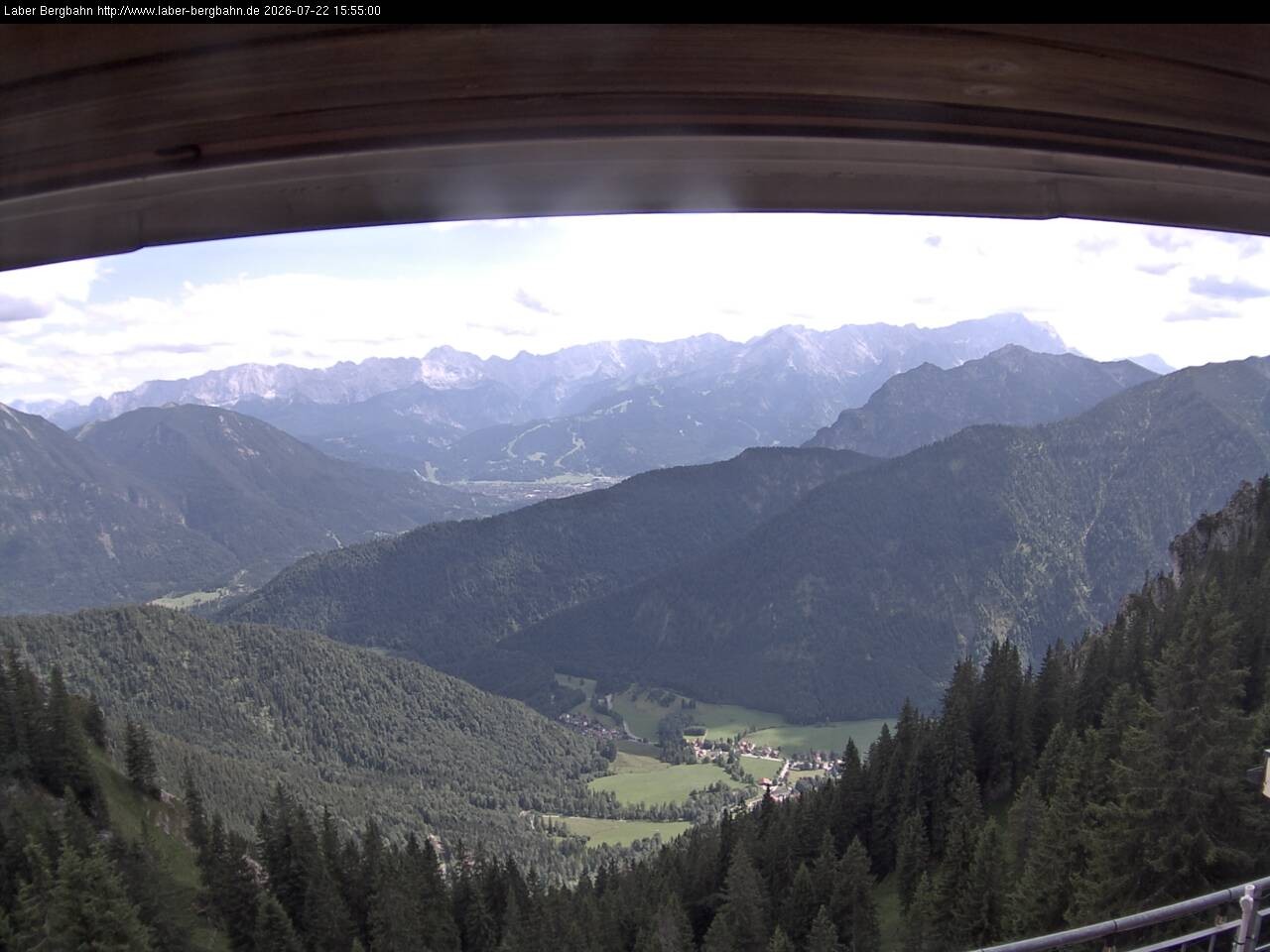 Archived image Webcam Mountain station Laberbahn 1683 m