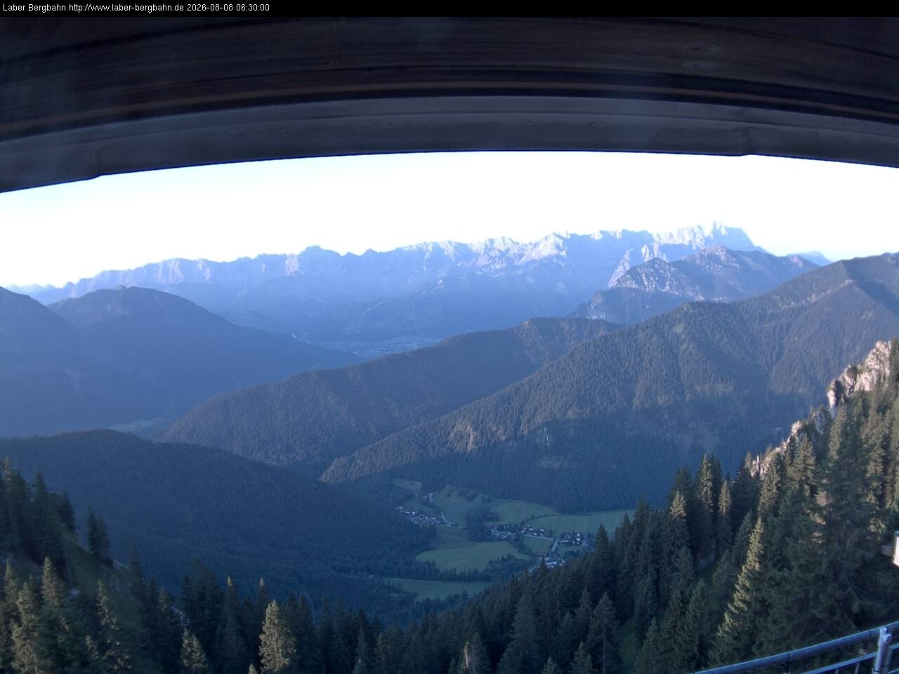 Archived image Webcam Mountain station Laberbahn 1683 m