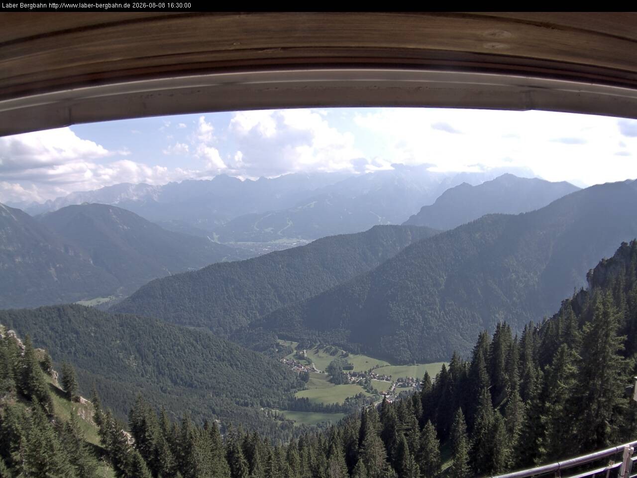 Archived image Webcam Mountain station Laberbahn 1683 m