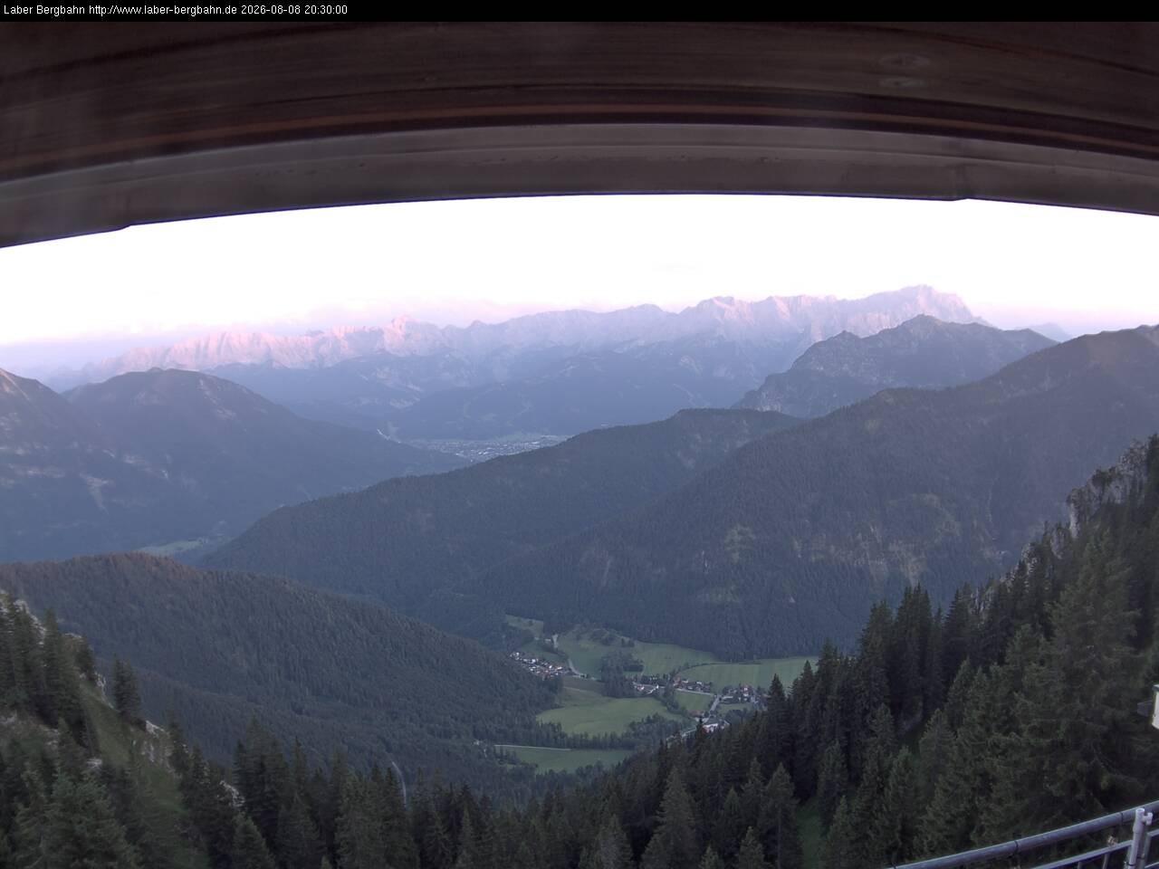 Archived image Webcam Mountain station Laberbahn 1683 m