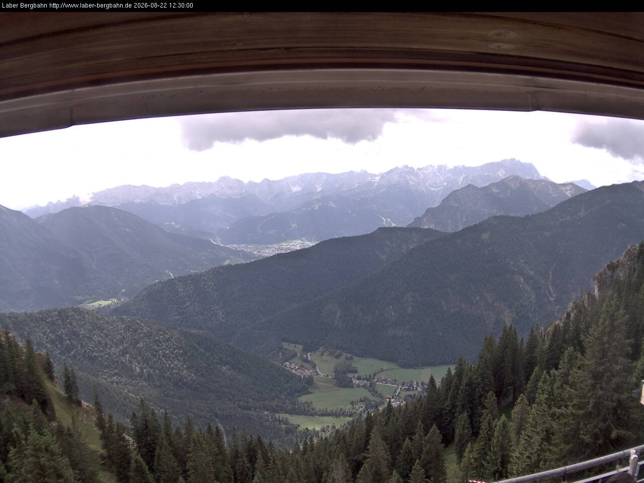 Archived image Webcam Mountain station Laberbahn 1683 m