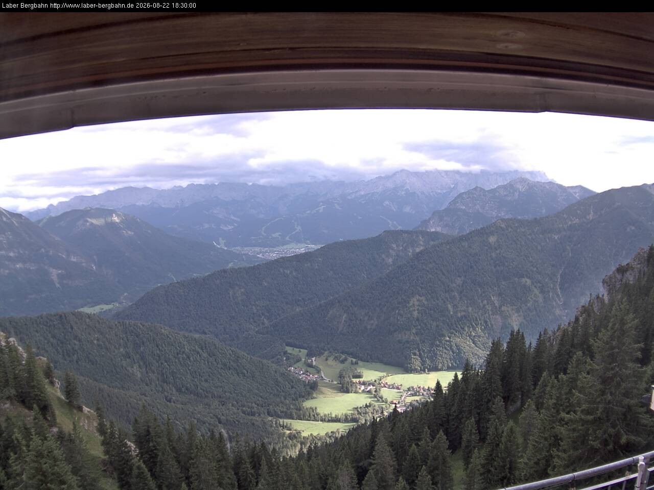 Archived image Webcam Mountain station Laberbahn 1683 m