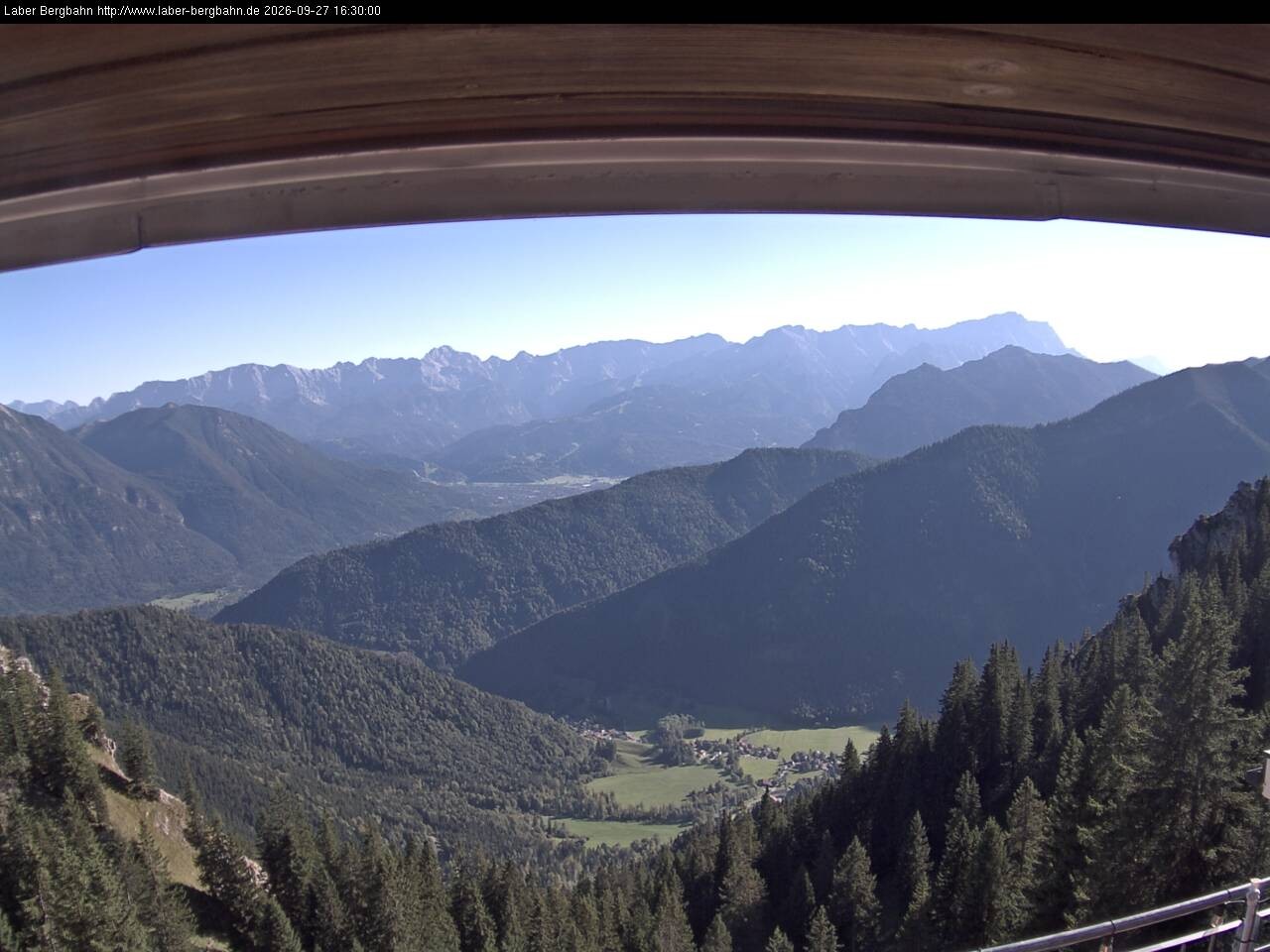 Archived image Webcam Mountain station Laberbahn 1683 m