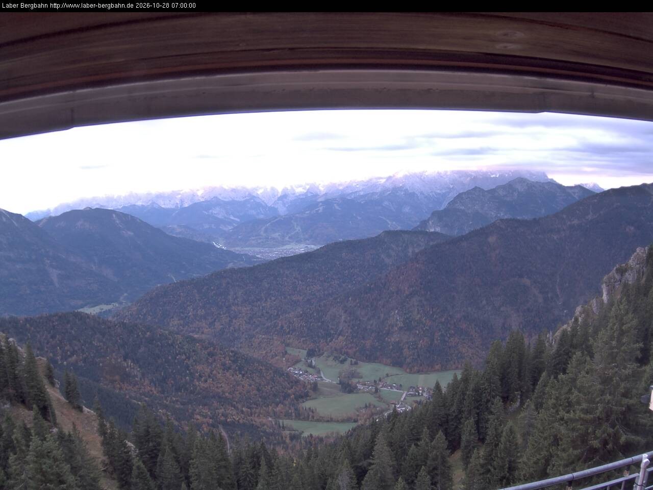 Archived image Webcam Mountain station Laberbahn 1683 m