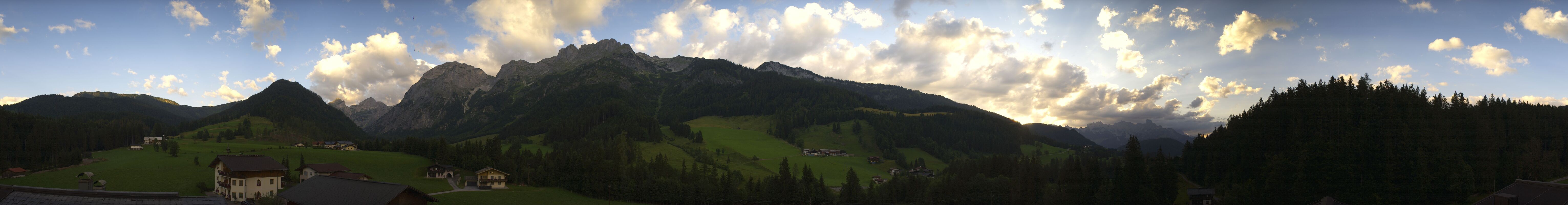 Archived image Webcam Hotel Lämmerhof