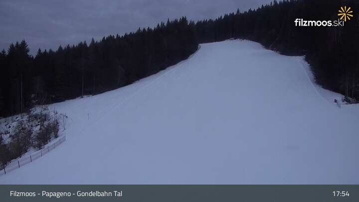 Archiv Foto Webcam Filzmoos - Papageno Talstationsgebäude