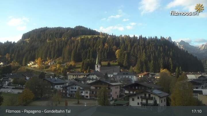 Archiv Foto Webcam Filzmoos - Papageno Talstationsgebäude