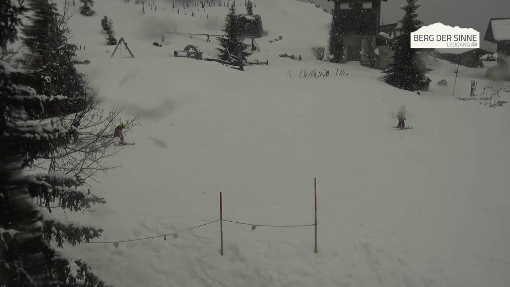 Archiv Foto Webcam Mittelstation Asitz Kabinenbahn