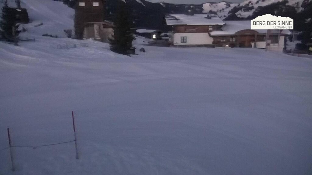 Archived image Webcam Intermediate station Asitz Kabinenbahn