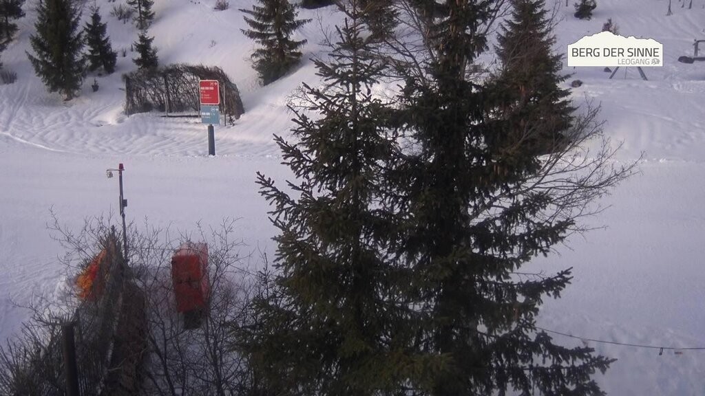 Archived image Webcam Intermediate station Asitz Kabinenbahn