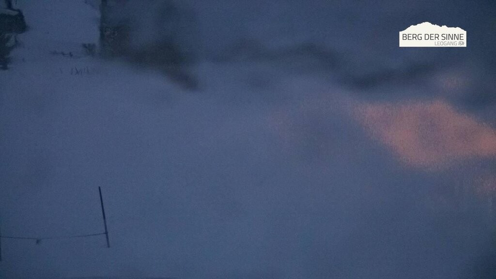 Archived image Webcam Intermediate station Asitz Kabinenbahn