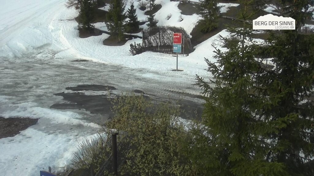 Archived image Webcam Intermediate station Asitz Kabinenbahn