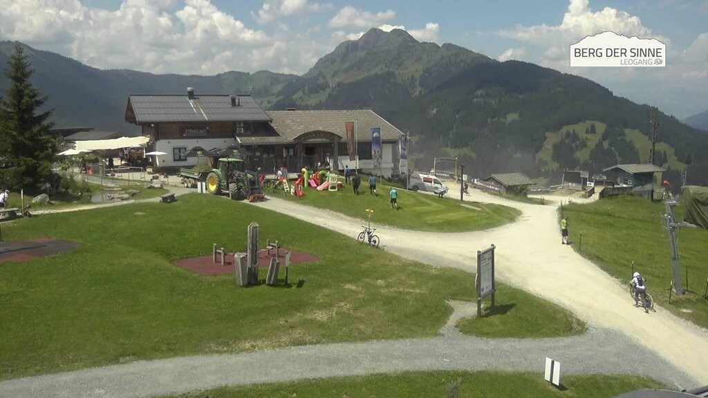 Archiv Foto Webcam Mittelstation Asitz Kabinenbahn