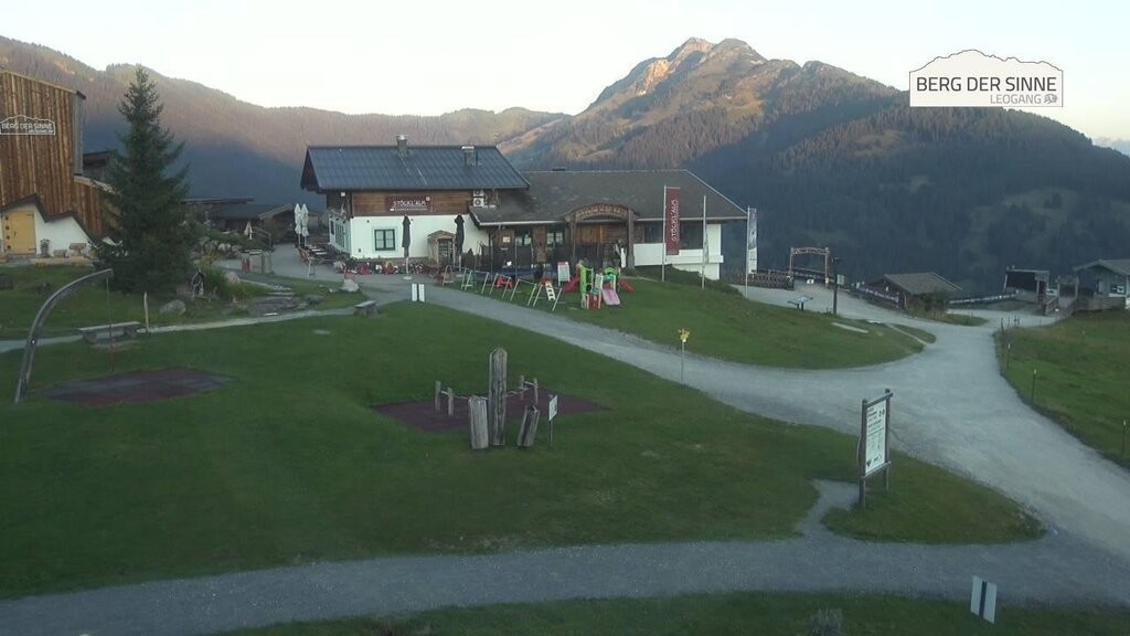 Archiv Foto Webcam Leogang: Mittelstation Asitz