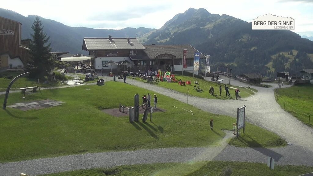 Archiv Foto Webcam Leogang: Mittelstation Asitz
