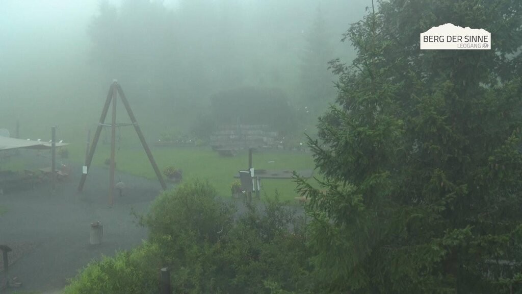 Archived image Webcam Intermediate station Asitz Kabinenbahn