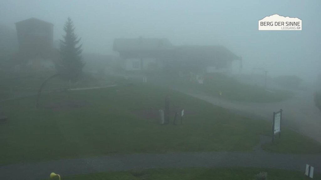 Archived image Webcam Intermediate station Asitz Kabinenbahn