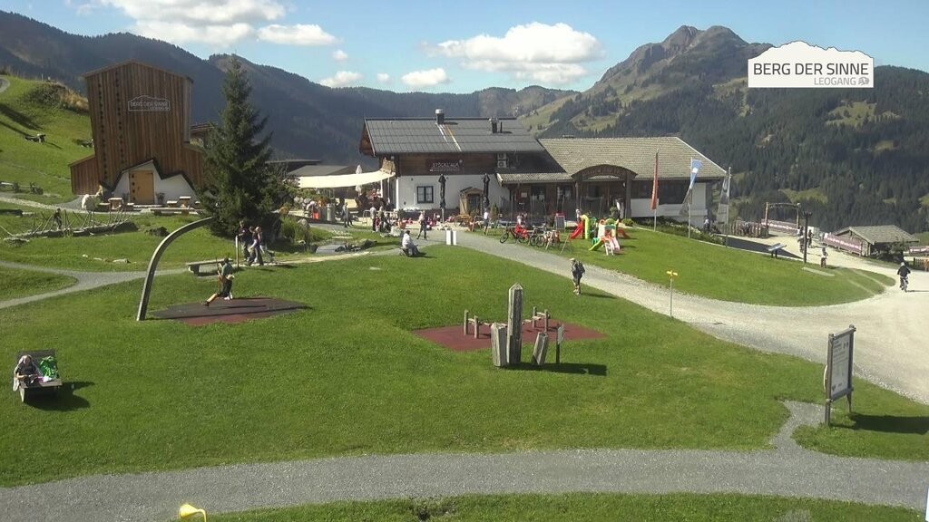 Archiv Foto Webcam Leogang: Mittelstation Asitz